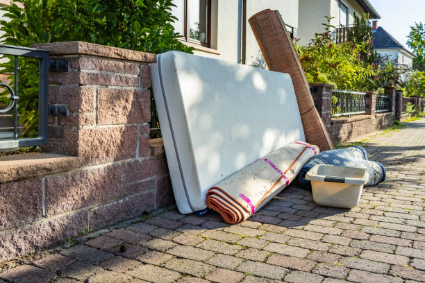 Best Trash Removal Near Me  in Escanaba, MI